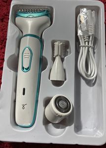 Caresmith Bloom Hair Trimmer