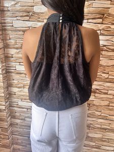 Latin Quarters Sleeveless Pretty Black Top