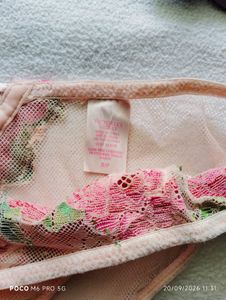 Victoria's  Secret pantie