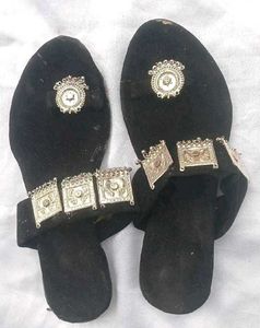 Trendy Toe Ring Sandal