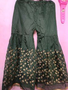 Elegant Green Kurta Set with Sharara 🌸💞
