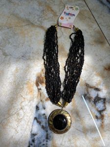 Chic Black Beaded Necklace with Pendant