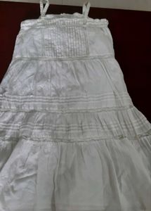 WHITE SUMMER DRESS ( 6-10 yr girls)