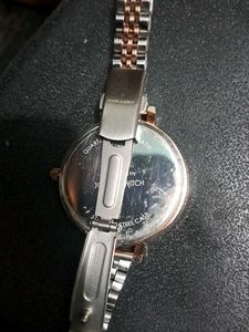 Grey Dial And Rosegold Chain Watch