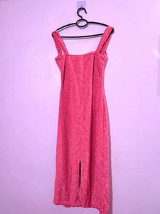 NEWME sleeveless pink bodycon dress