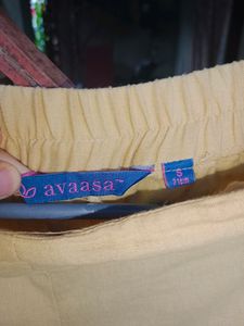 Beige Colour Ankle Length Pant