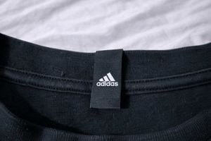 Adidas Originals Graphic Sweatshirt