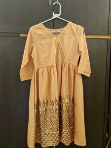 Sale! Peach Printed Kurta Set