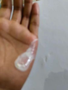 Plum niacinimide Sunscreen