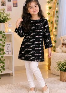 Sparkling Black midi with White Pants