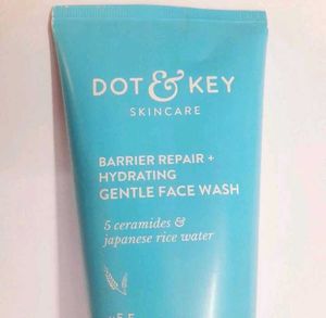 Dot &amp; Key Barrier Repair Face Wash