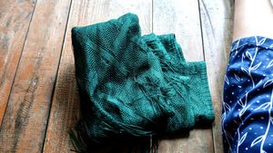 Elegant Teal Woven Dupatta with Fringes