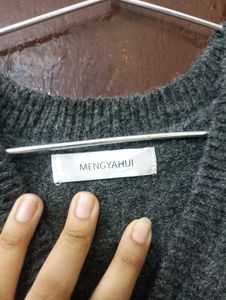 Classic Grey V-Neck Knit Vest elegant