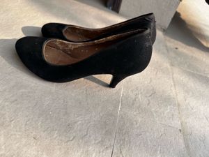 Black Suede Ballet Flats