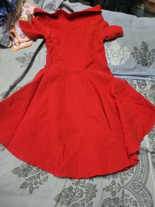Chic Red Pearl Embellished Dress