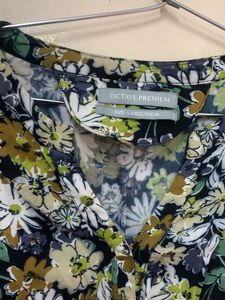 Floral Print V-Neck Long Sleeve Top