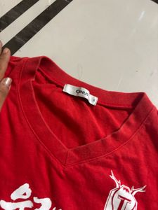 Red Korean Graphic T-Shirt