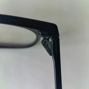 Black Round Glasses