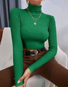 Urbanic 💚High Neck Knitted Sweater