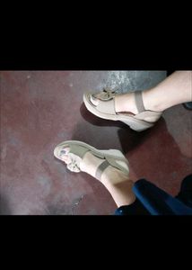 used Cute Bow Sandals for Women