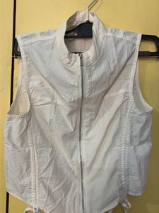 White Sleeveless Zip-Up Vest