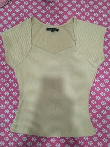 Ribbed Knit Sweetheart Neck Top
