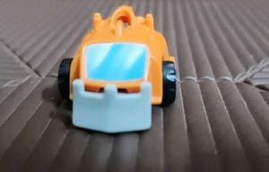 kinder VU075 snow groomer toy