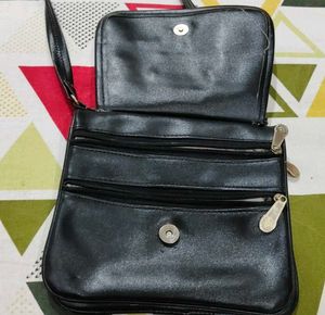 Chic Black Crossbody Bag with Floral Embroidery