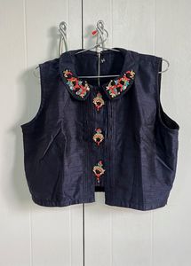 Price Drop ! Top, Dhoti And Shrug Set