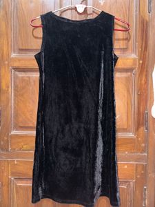 Black Velvet One-Piece Dress – Party 🥳 Wear
