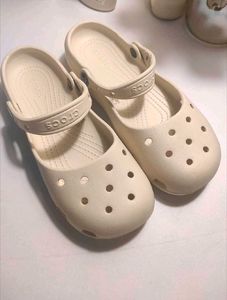 Ballet Crocs🎀