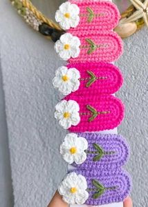 Crocheted Flower Hair Clips(3 pair)