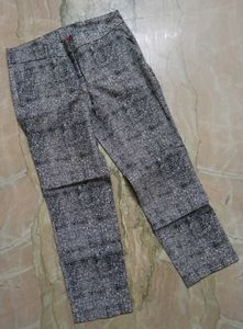 Kenar Women's Cropped Cotton Pants