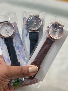 Stylish Women's Watch Set