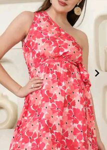 Chic Floral One-Shoulder Dress