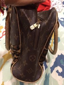 LV Louis Vuitton ( 1st Copy) Handbag