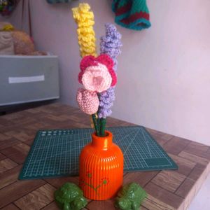 Crochet Bouquet With Pot