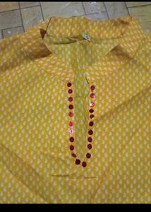 Yellow Embellished Neckline Kurta and Purse 👜