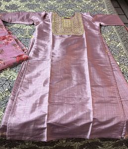Elegant Pink Kurta Set with Floral Dupatta