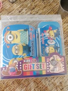 KIDS MINIONS THEMEDGIFT SET