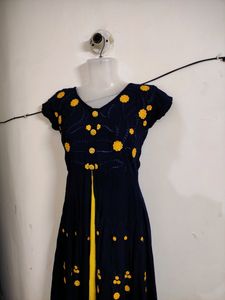 (FREE DELIVERY)FULL LENGTH ETHNIC GOWN