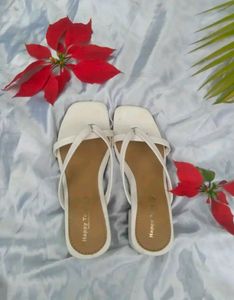 Sandal