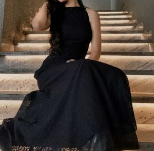 “Elegant Black Dress – Stylish &amp; Perfect for Parti