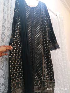 Elegant Black Embroidered Kurta with Dupatta