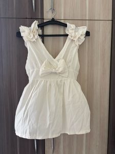 CLINCHED WAIST with BOW TOP
