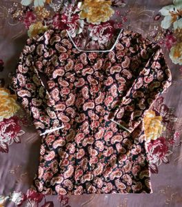 Paisley Print Short kurti