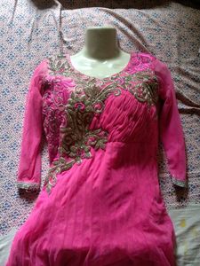Stunning Pink Embellished Kurta