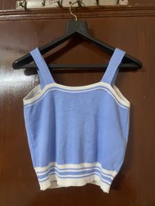 Cute Blue Knit Crop Top