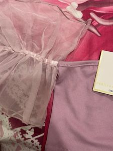 🔻 LOWEST price - Cute Ruffle Sleeve Tube top