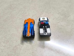 Set of 2 Cars
